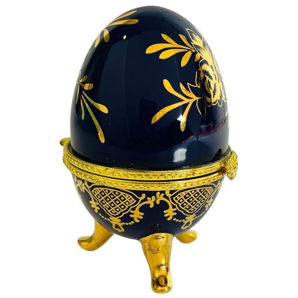 VTG Porcelain EGG TRINKET BOX Hinged LG 4” Cobalt Blue Gold Footed Ring Holder - Picture 2 of 7